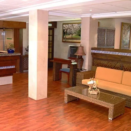 Flor Almendros Hotel 3*
