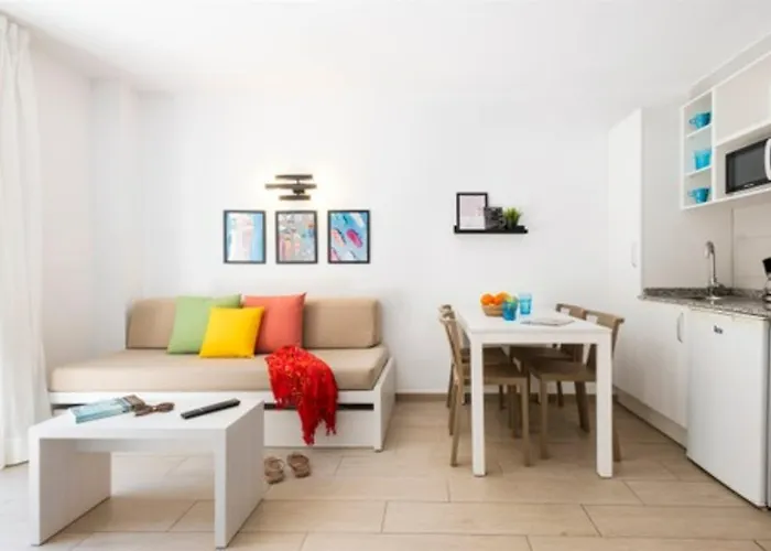 Flor Almendros 3* Παγκουέρα