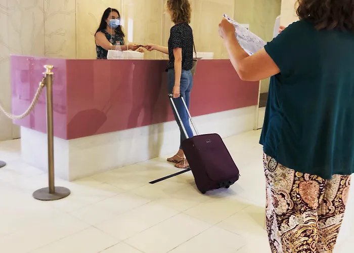 فندق Flor Almendros باغيرا