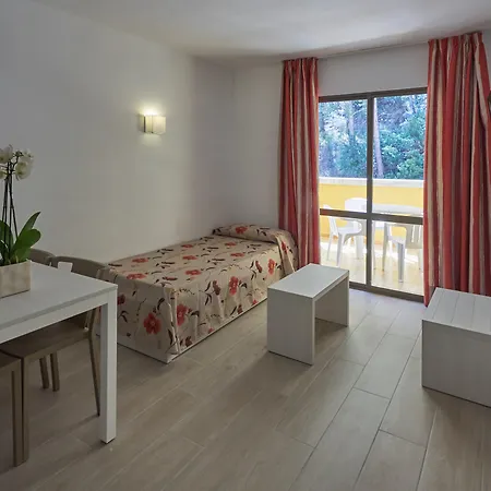 Flor Almendros 3* Paguera