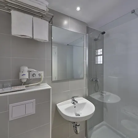 Hotel Flor Almendros 3*