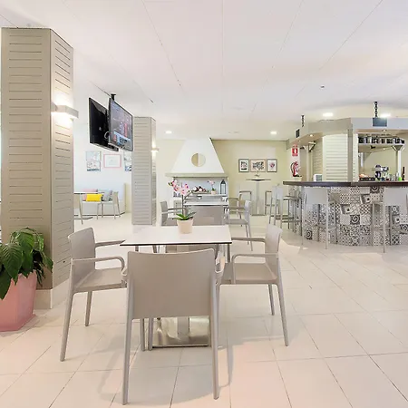 Szálloda Flor Almendros Paguera