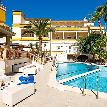 Flor Almendros Hotel 3*