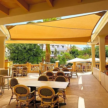 Flor Almendros Hotel 3*