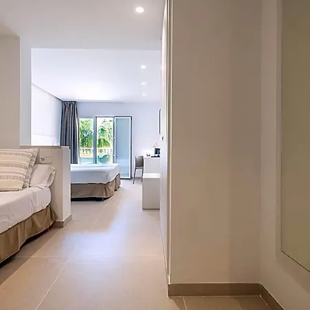 Hotel Flor Almendros Peguera