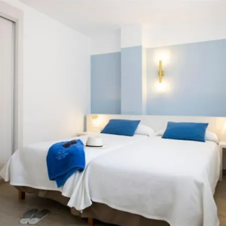 Flor Almendros Peguera