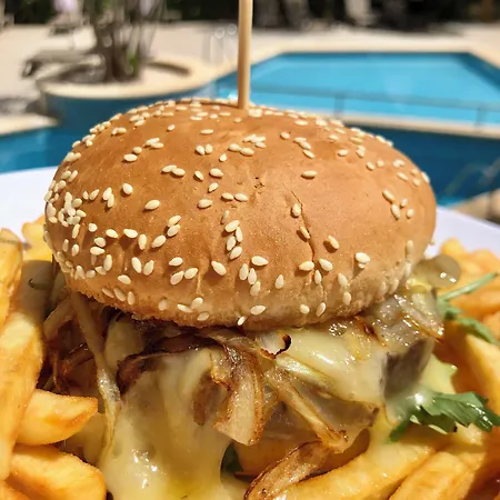 Hotel Flor Almendros 3*